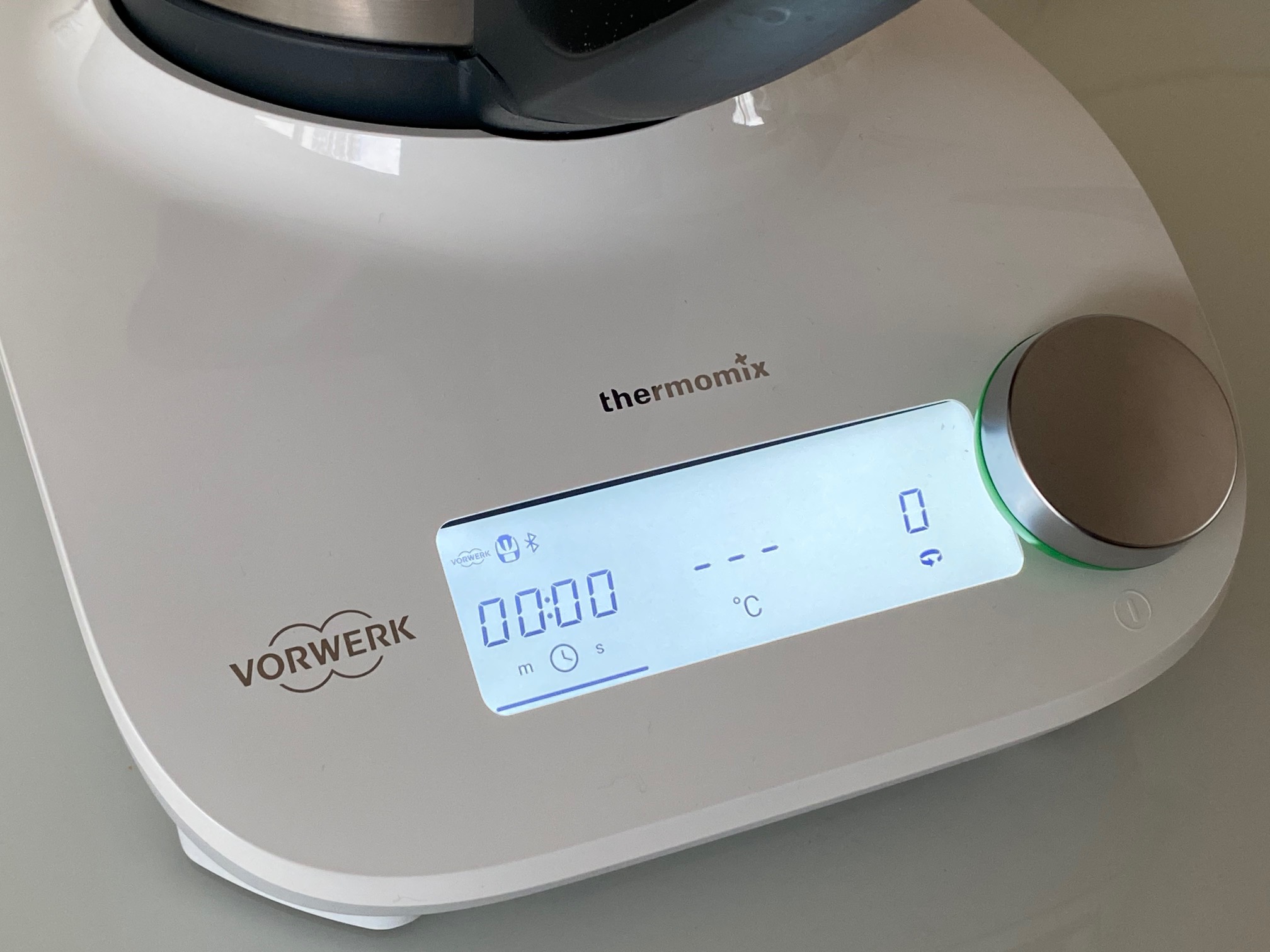 Thermomix® TM6 Vorführungen + Beratung Aktuelles Thermomix® TM6 Vorführungen + Beratung Aktuelles